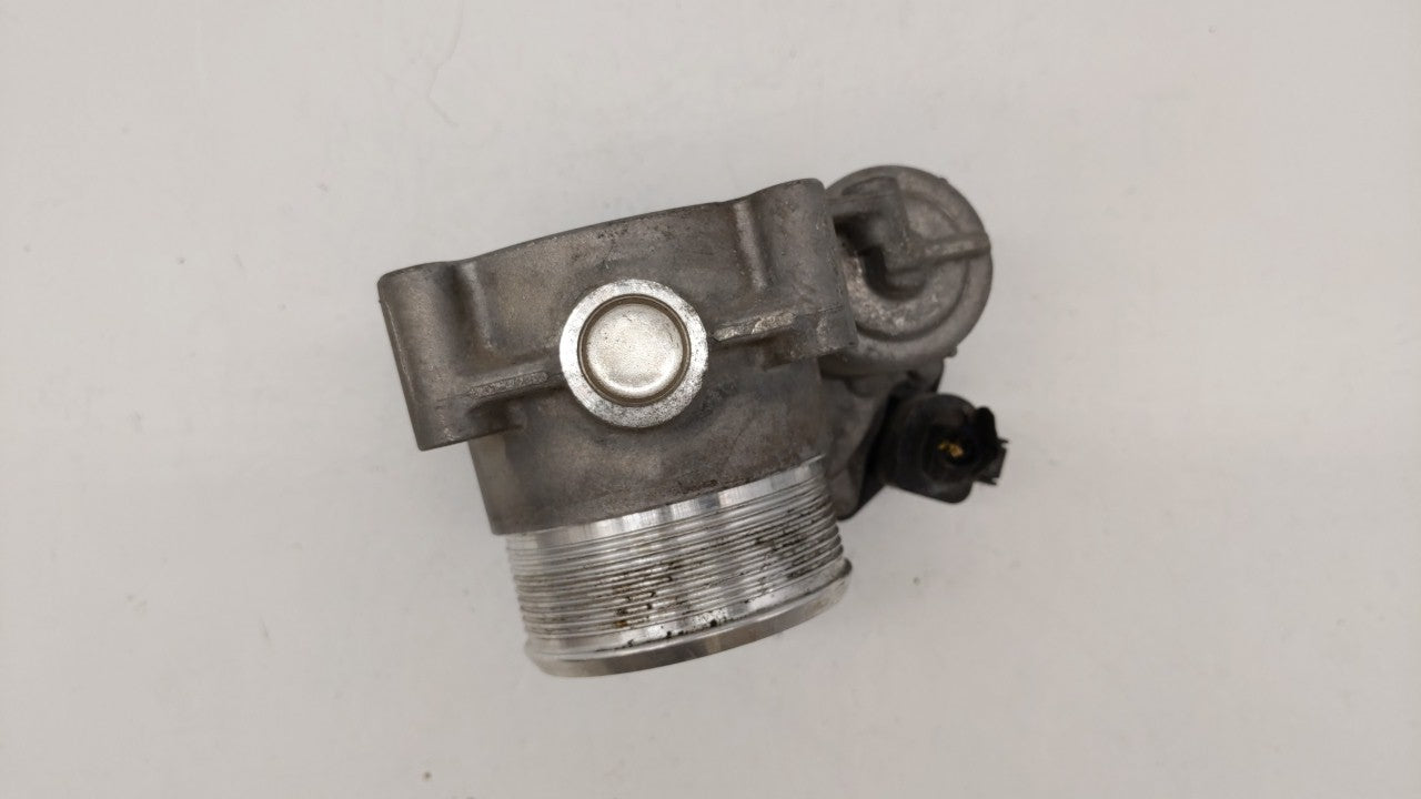 2006-2010 Volkswagen Passat Throttle Body P/N:E8-2103-0-09305-00485 06F 133 062 E Fits OEM Used Auto Parts - Oemusedautopart