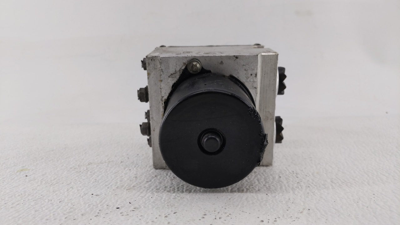 2009-2010 Volkswagen Passat ABS Pump Control Module Replacement P/N:3C0614109T 3C0.614.109.T, 3C0.614.109.P Fits Fits 2009 2
