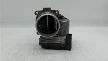 2006-2010 Volkswagen Passat Throttle Body P/N:E8-2103-0-09305-00485 06F 133 062 E Fits OEM Used Auto Parts - Oemusedautopart