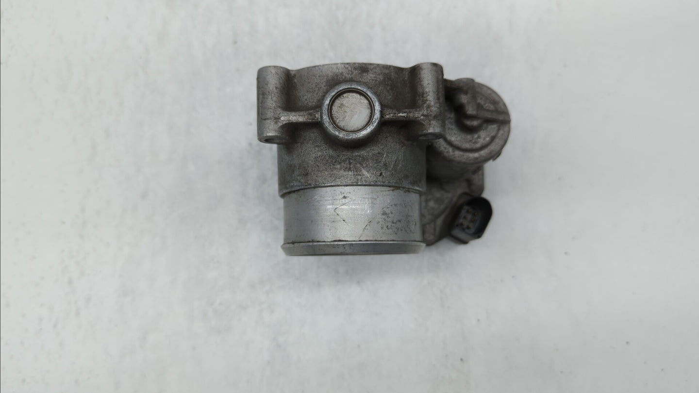 2006-2010 Volkswagen Passat Throttle Body P/N:E8-2103-0-09305-00485 06F 133 062 E Fits OEM Used Auto Parts - Oemusedautopart