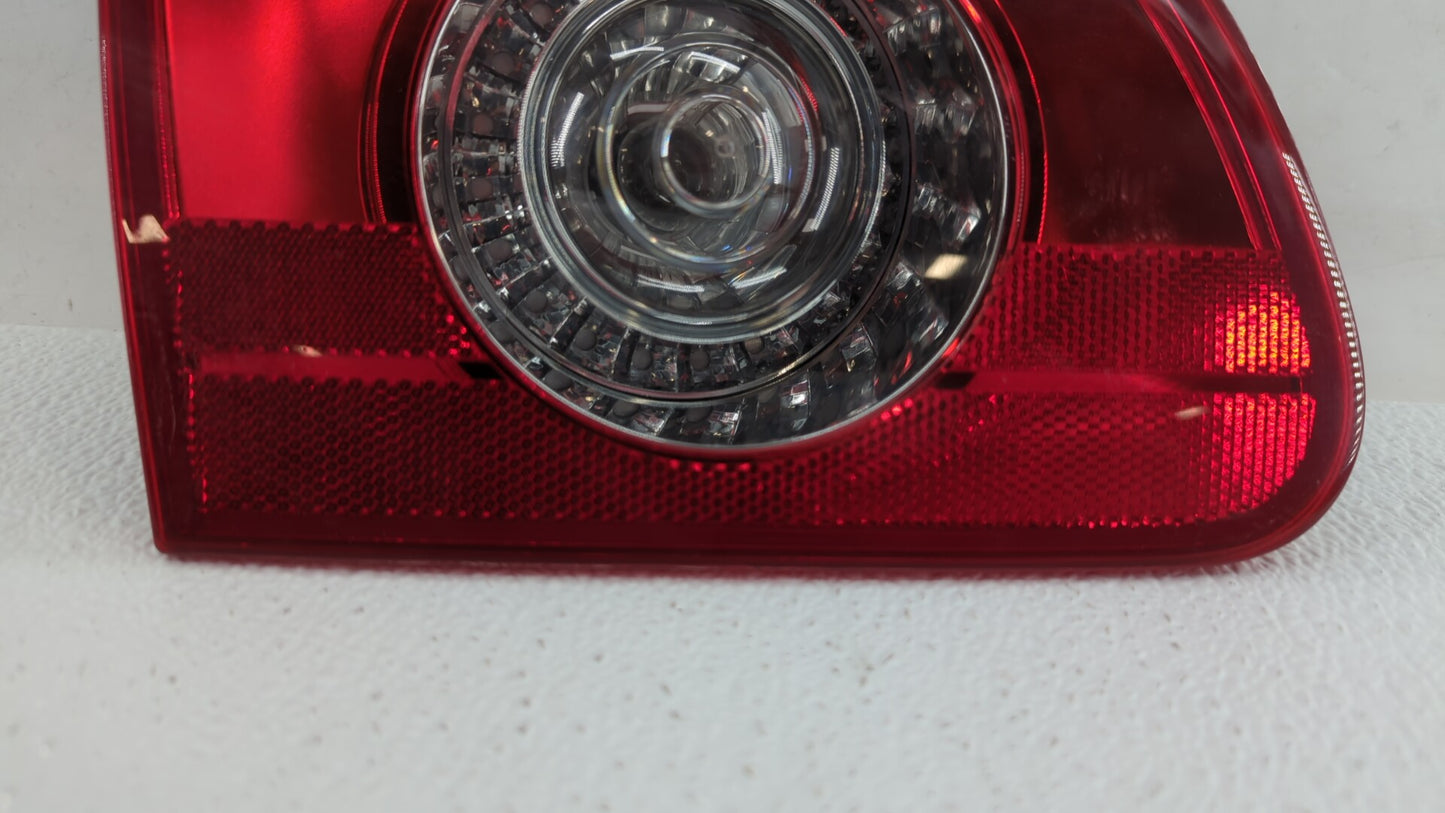 2006-2010 Volkswagen Passat Tail Light Assembly Driver Left OEM P/N:3C9 945 093A 05S Fits Fits 2006 2007 2008 2009 2010 OEM 