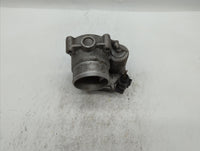 2006-2010 Volkswagen Passat Throttle Body P/N:06F 133 062 J Fits OEM Used Auto Parts - Oemusedautoparts1.com