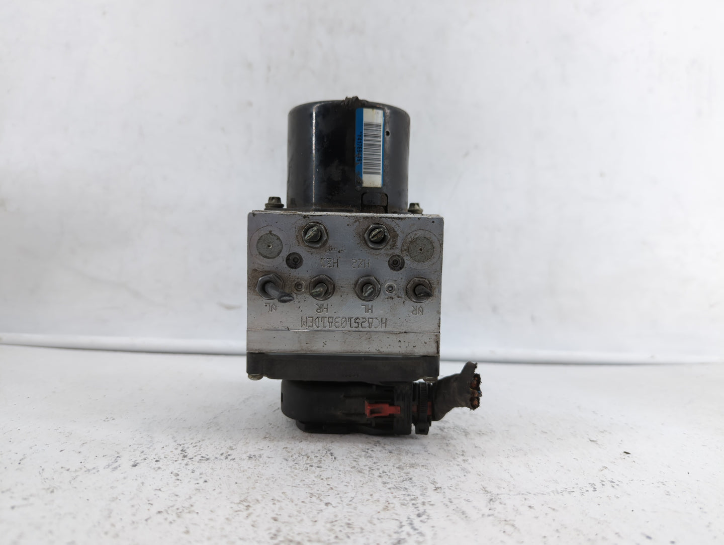 2009-2010 Volkswagen Passat ABS Pump Control Module Replacement P/N:3C0.614.109.T 3C0614109T, 3C0.614.109.P Fits Fits 2009 2