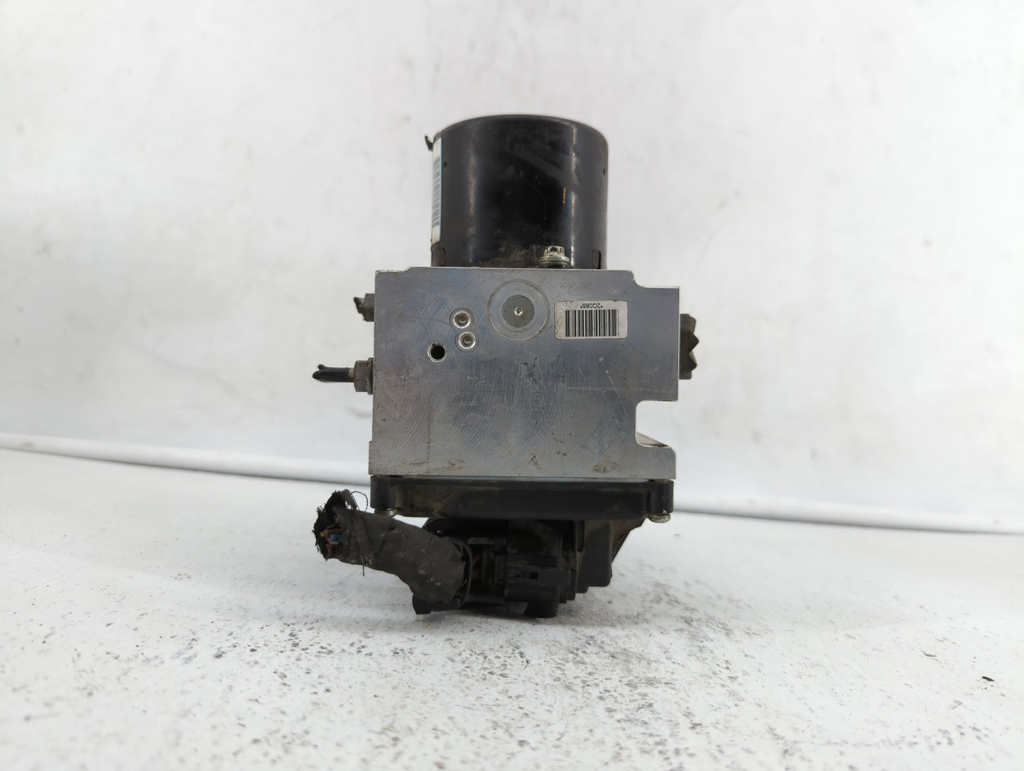 2009-2010 Volkswagen Passat ABS Pump Control Module Replacement P/N:3C0.614.109.T 3C0614109T, 3C0.614.109.P Fits Fits 2009 2