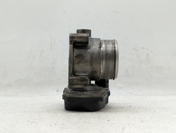 2006-2010 Volkswagen Passat Throttle Body P/N:06F 133 062 G 06F 133 062 Q Fits OEM Used Auto Parts