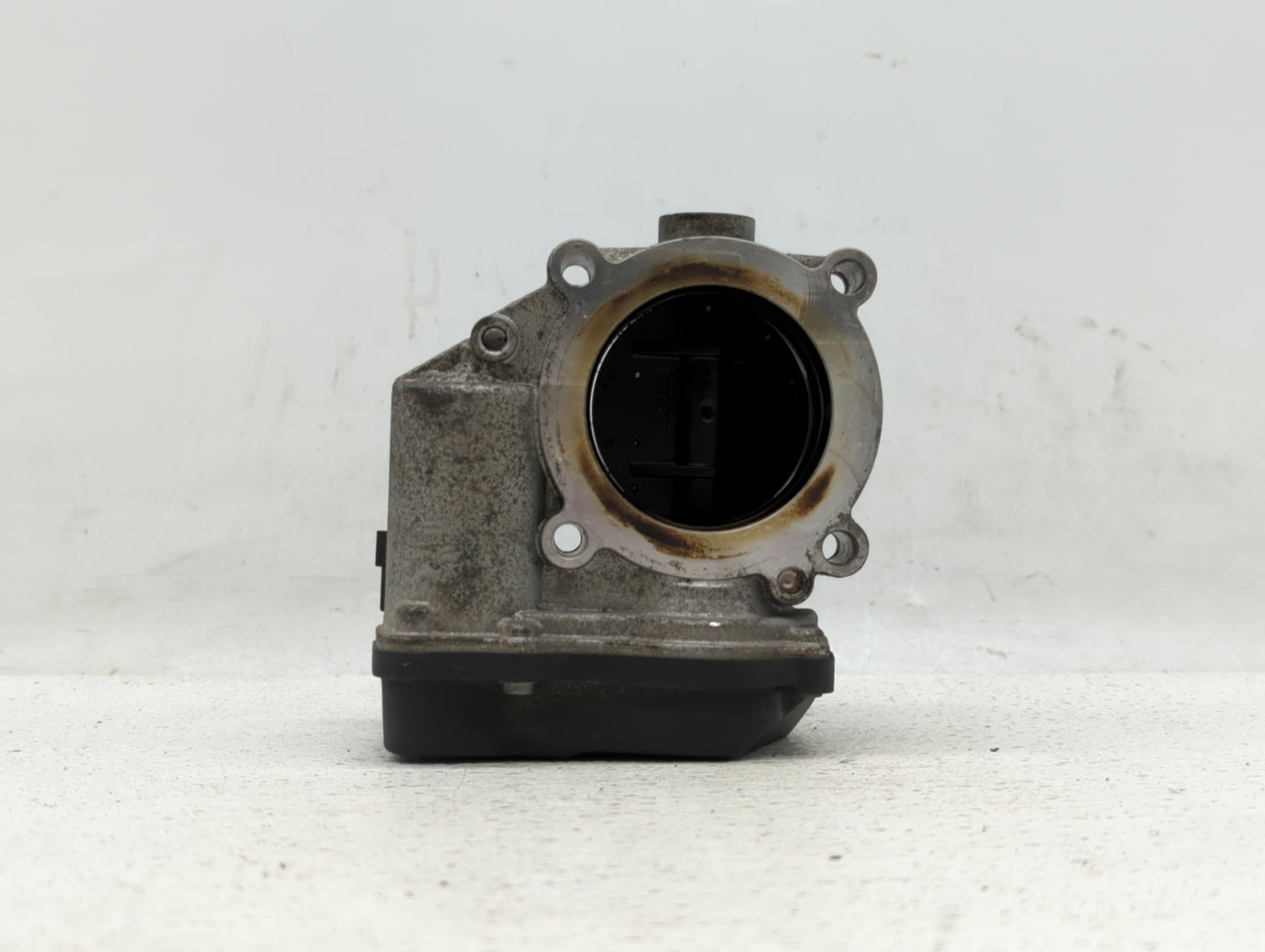 2006-2010 Volkswagen Passat Throttle Body P/N:06F 133 062 G 06F 133 062 Q Fits OEM Used Auto Parts - Oemusedautoparts1.com