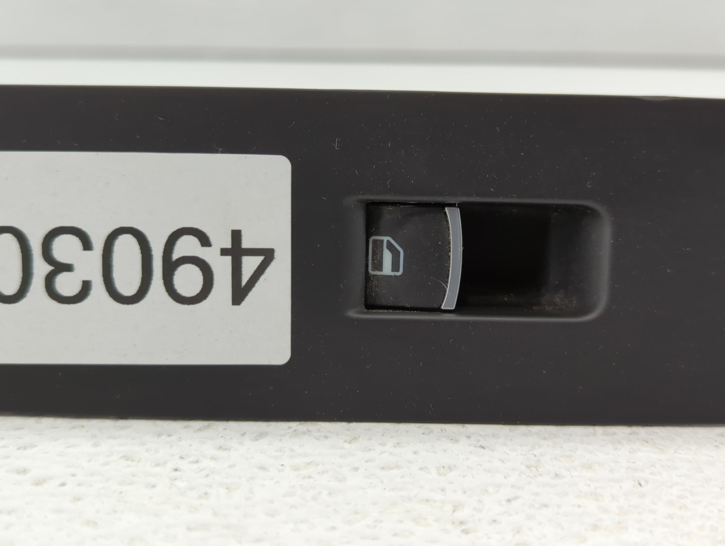 2009 Volkswagen Passat Passenger Right Power Window Switch 3c8 857 858 G - Oemusedautoparts1.com