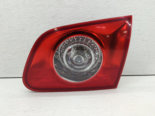 2006-2010 Volkswagen Passat Tail Light Assembly Passenger Right OEM P/N:3C9 945 094 Fits Fits 2006 2007 2008 2009 2010 OEM U