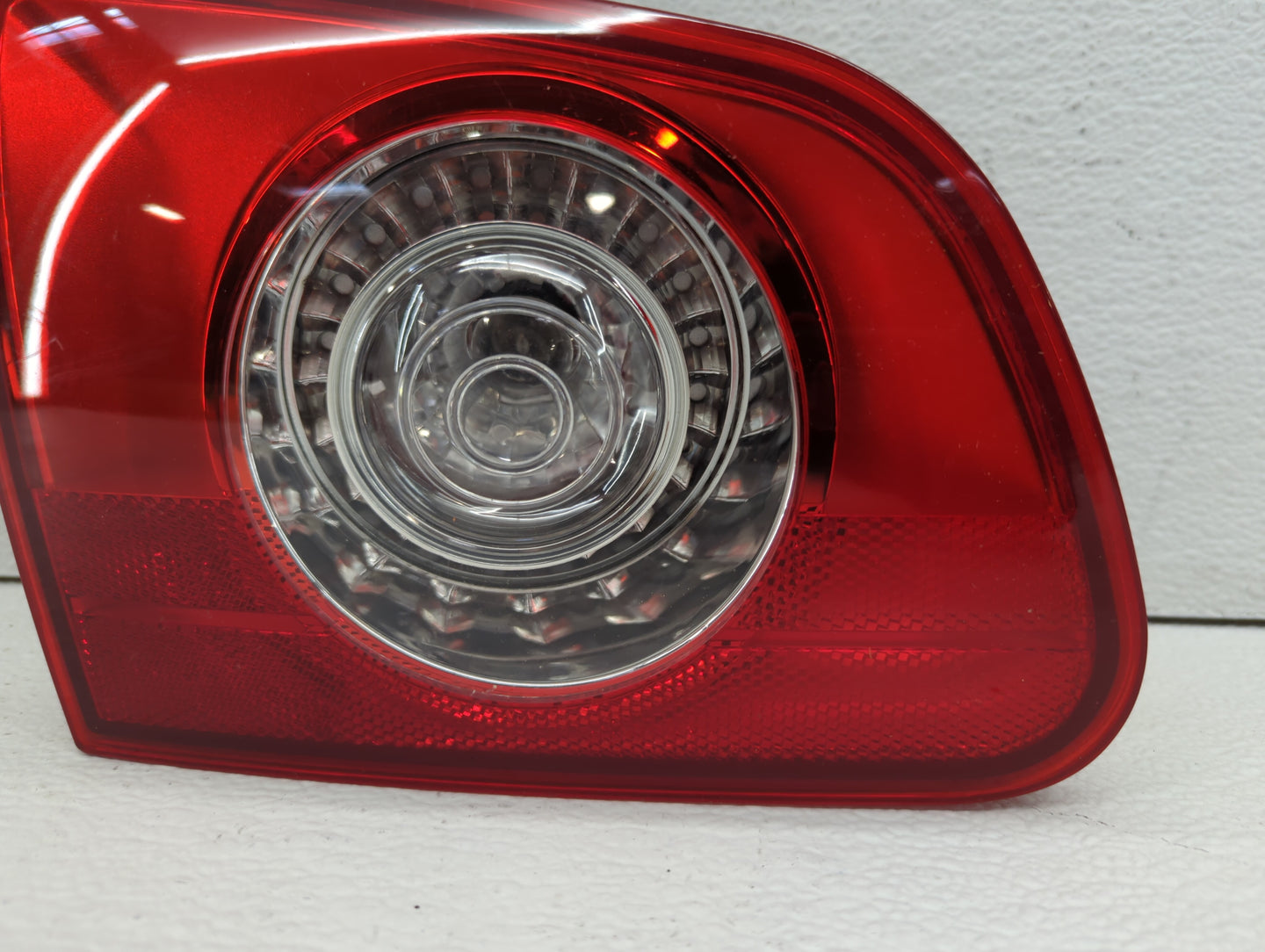 2006-2010 Volkswagen Passat Tail Light Assembly Driver Left OEM P/N:08-441-1316L-B Fits Fits 2006 2007 2008 2009 2010 OEM Us