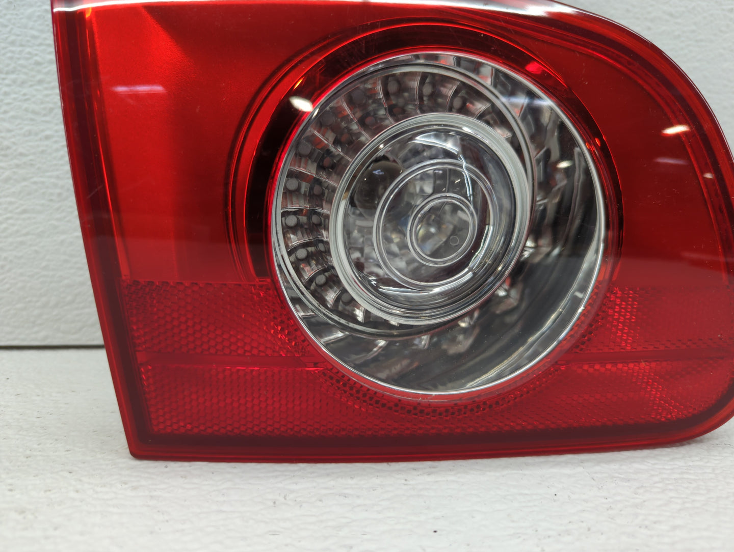 2006-2010 Volkswagen Passat Tail Light Assembly Driver Left OEM P/N:08-441-1316L-B Fits Fits 2006 2007 2008 2009 2010 OEM Us