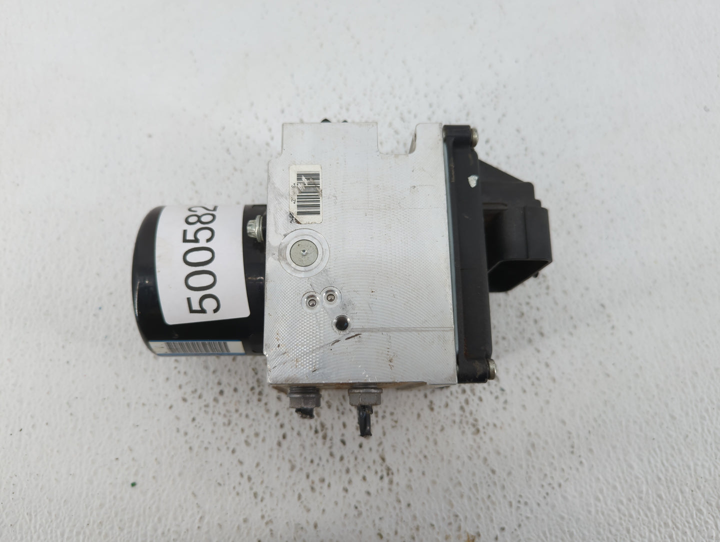 2009-2010 Volkswagen Passat ABS Pump Control Module Replacement P/N:3C0.614.109.T 3C0614109T, 3C0.614.109.P Fits Fits 2009 2