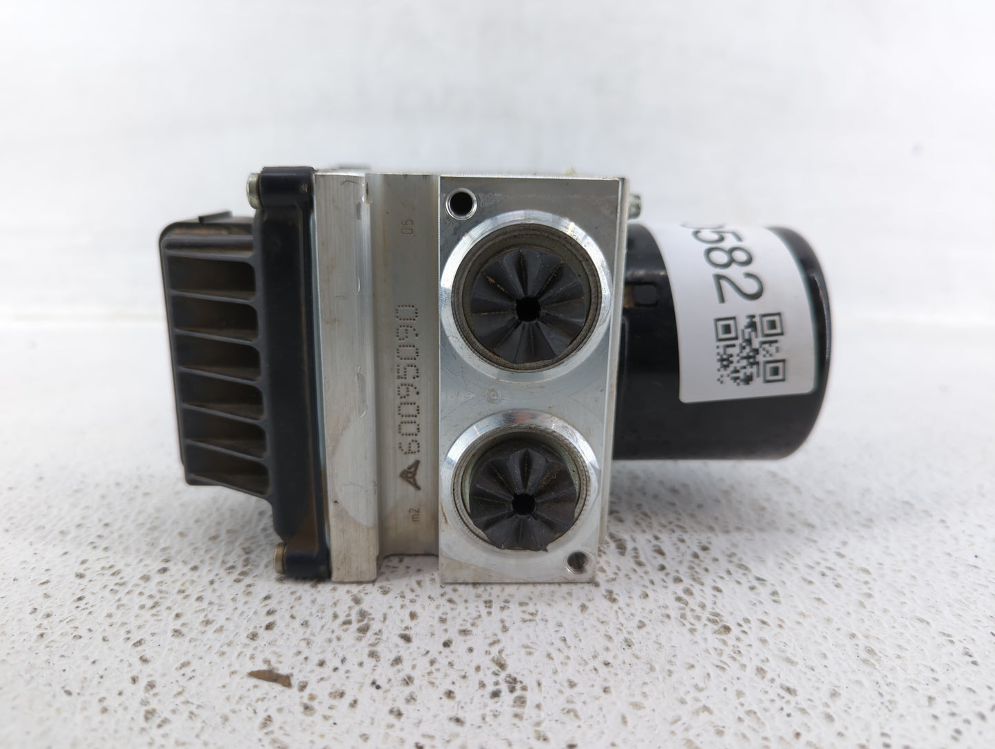 2009-2010 Volkswagen Passat ABS Pump Control Module Replacement P/N:3C0.614.109.T 3C0614109T, 3C0.614.109.P Fits Fits 2009 2
