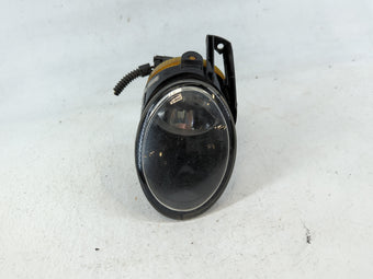 compare product 2006-2010 Volkswagen Passat Passenger Right Oem Front Light Lamp