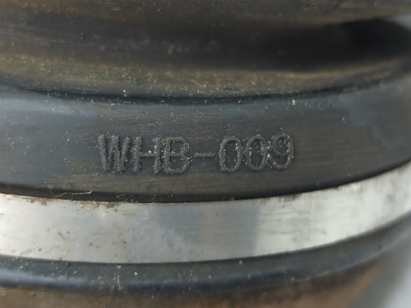 2006-2010 Volkswagen Passat Axle Shaft Front Passenger Cv C/v - Oemusedautoparts1.com