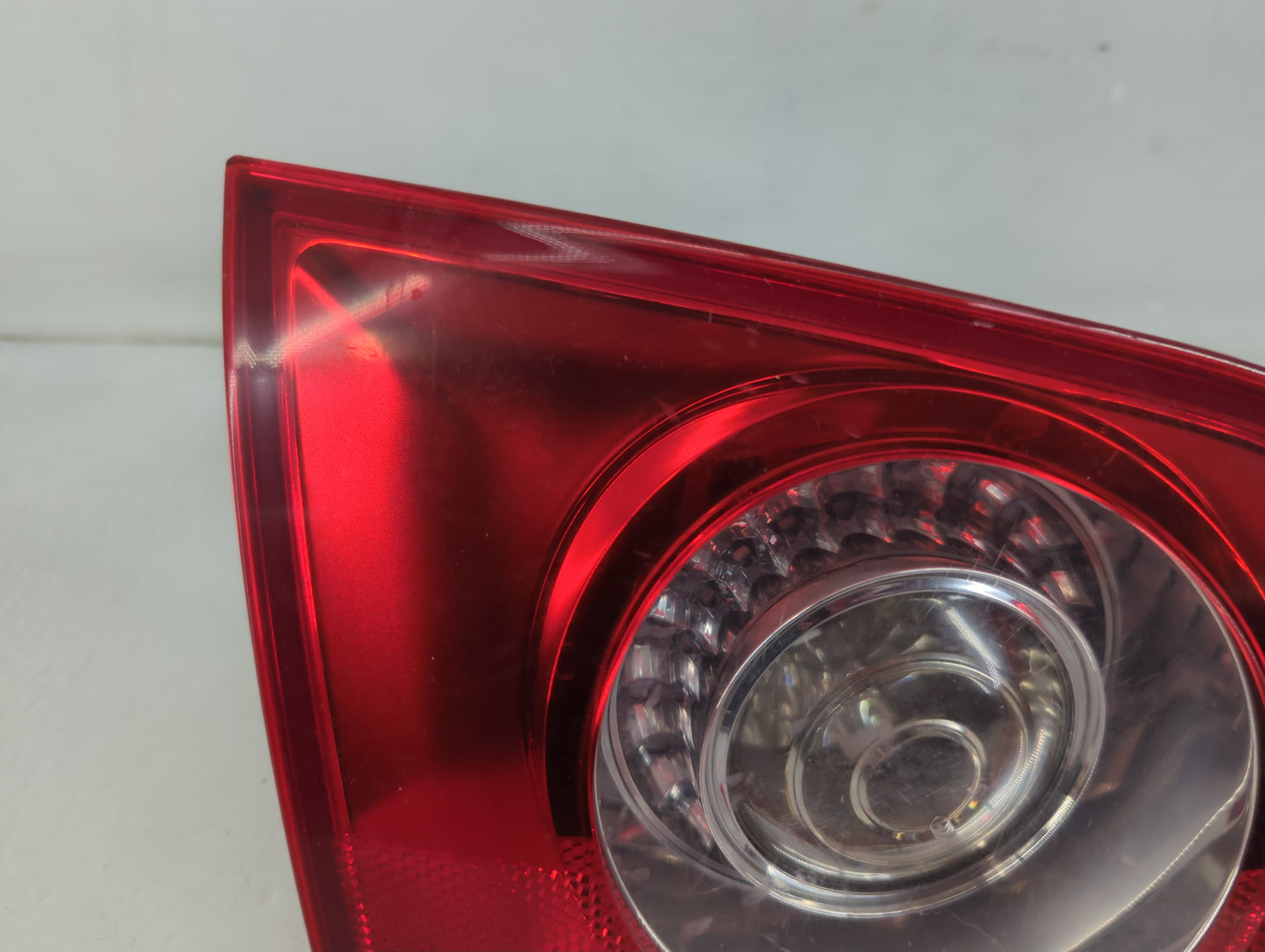 2008-2010 Volkswagen Passat Tail Light Assembly Passenger Right OEM P/N:ZSB 3C9 945 Fits Fits 2008 2009 2010 OEM Used Auto P