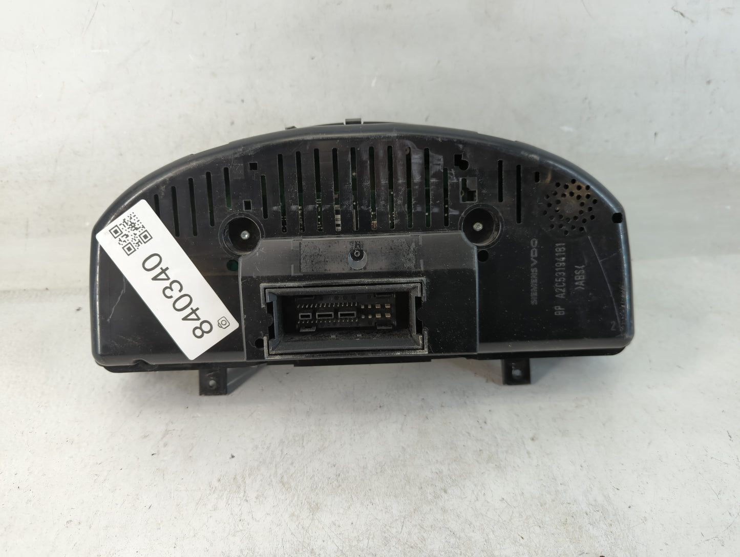 2009 Volkswagen Passat Instrument Cluster Speedometer Gauges P/N:3C0920 972A Fits OEM Used Auto Parts - Oemusedautoparts1.co
