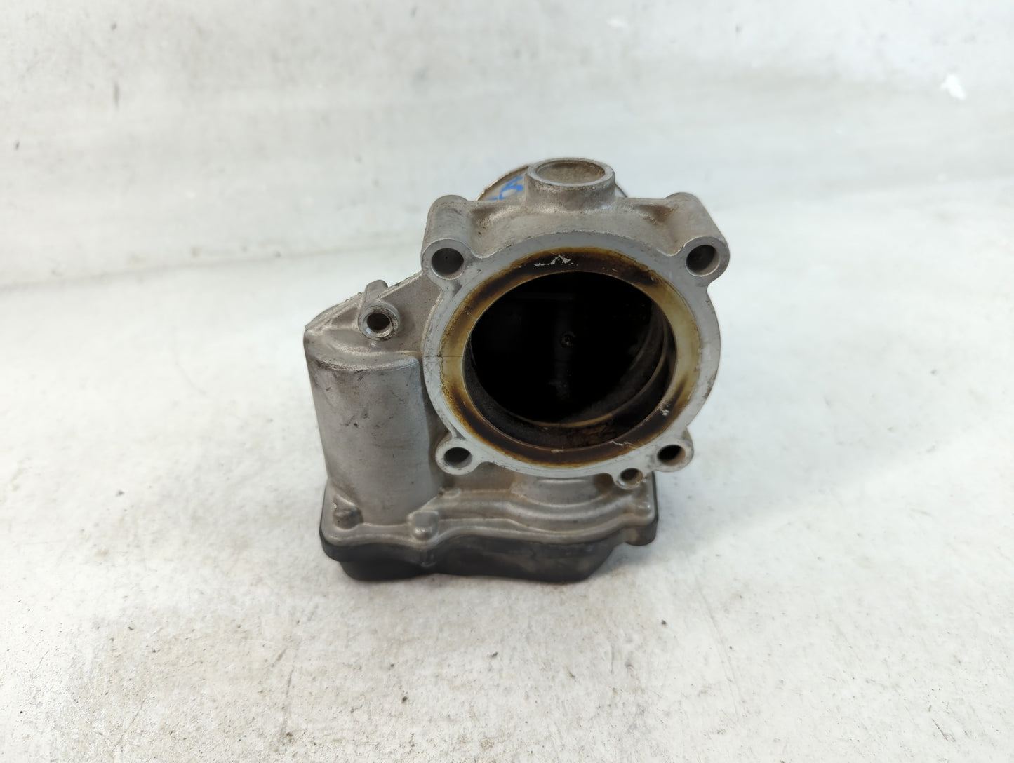 2006-2010 Volkswagen Passat Throttle Body P/N:06F 133 062 G Fits OEM Used Auto Parts - Oemusedautoparts1.com