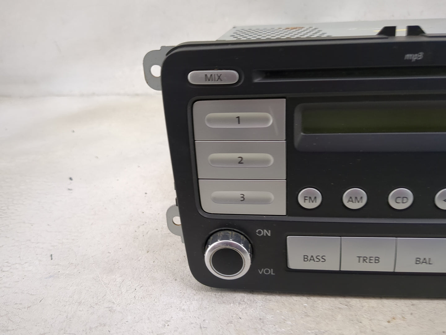 2006-2009 Volkswagen Rabbit Radio AM FM Cd Player Receiver Replacement P/N:1K0035161D 28159420 Fits Fits 2006 2007 2008 2009
