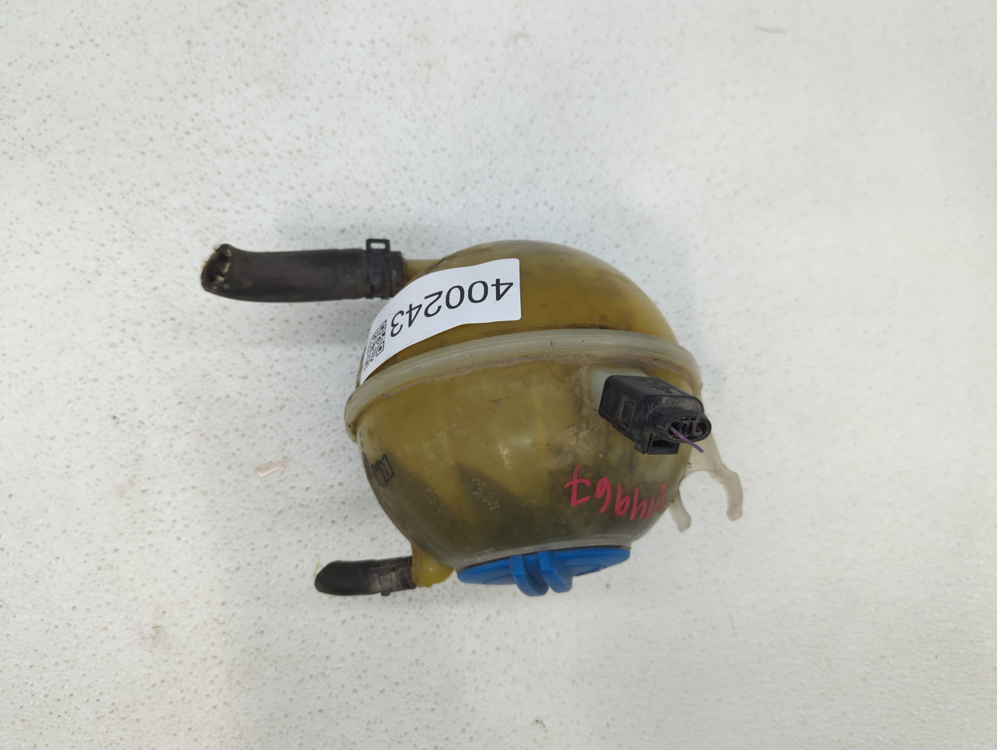 2006 Volkswagen Rabbit Radiator Coolant Overflow Expansion Tank Bottle - Oemusedautoparts1.com