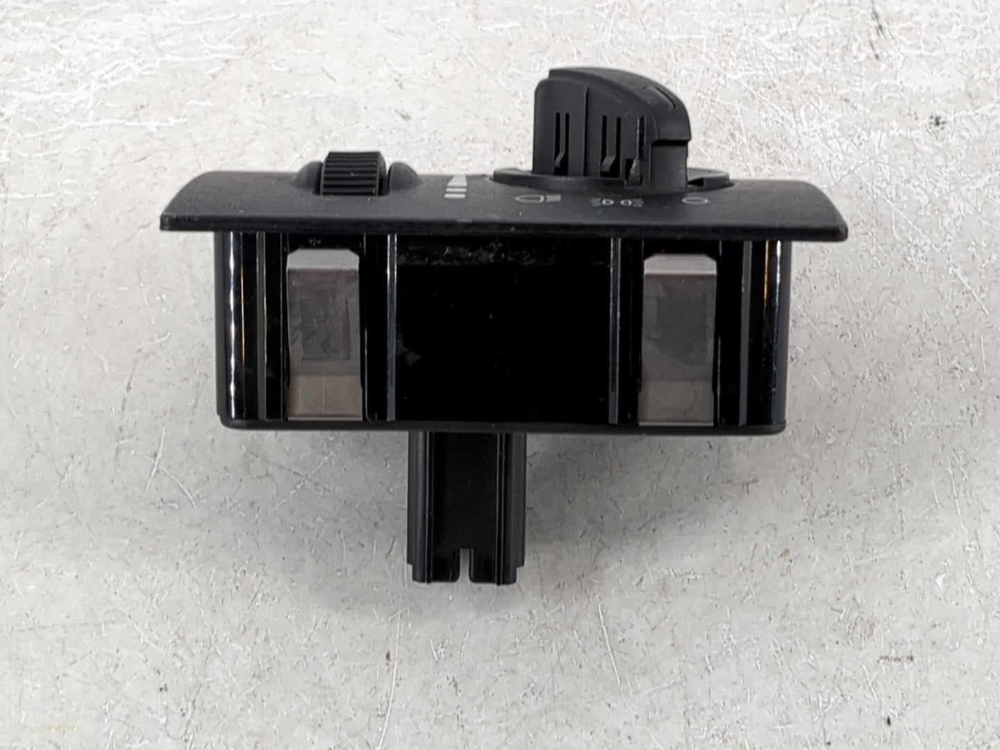 2009 Volkswagen Routan Headlight Head Light Switch Lamp Control - Oemusedautoparts1.com
