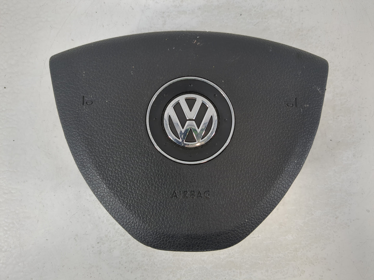 2009-2010 Volkswagen Routan Air Bag Driver Left Steering Wheel Mounted P/N:TLKL9 4878600, 9R554627 Fits Fits 2009 2010 OEM U