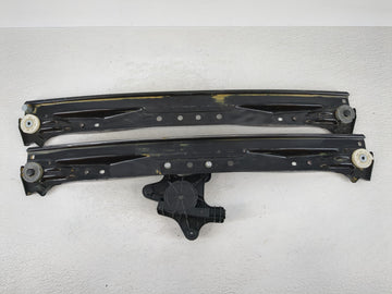 2009-2014 Volkswagen Routan Used Window Regulator Passenger Front - Oemusedautoparts1.com