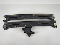 2009-2014 Volkswagen Routan Used Window Regulator Passenger Front 1064062 - Oemusedautoparts1.com