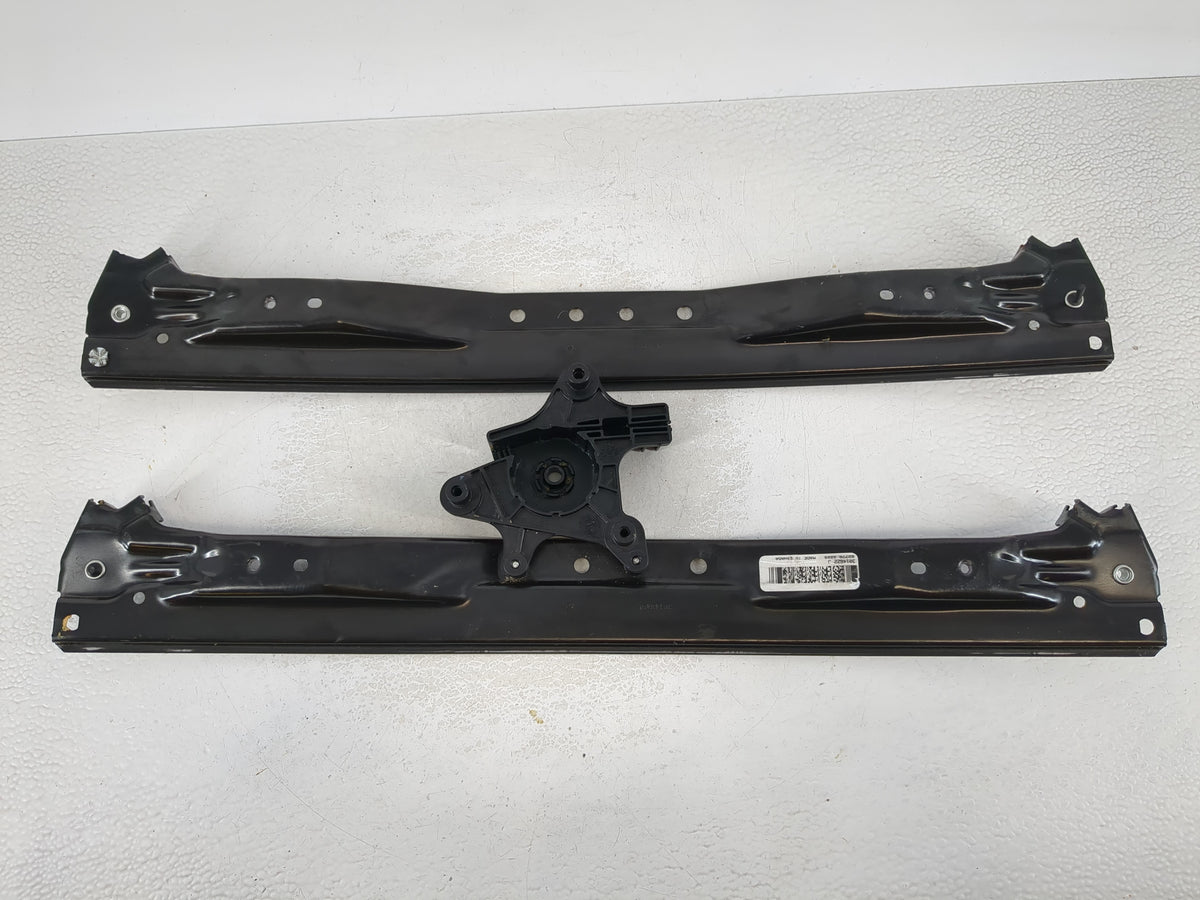 2009-2014 Volkswagen Routan Used Window Regulator Passenger Front 1064062 - Oemusedautoparts1.com