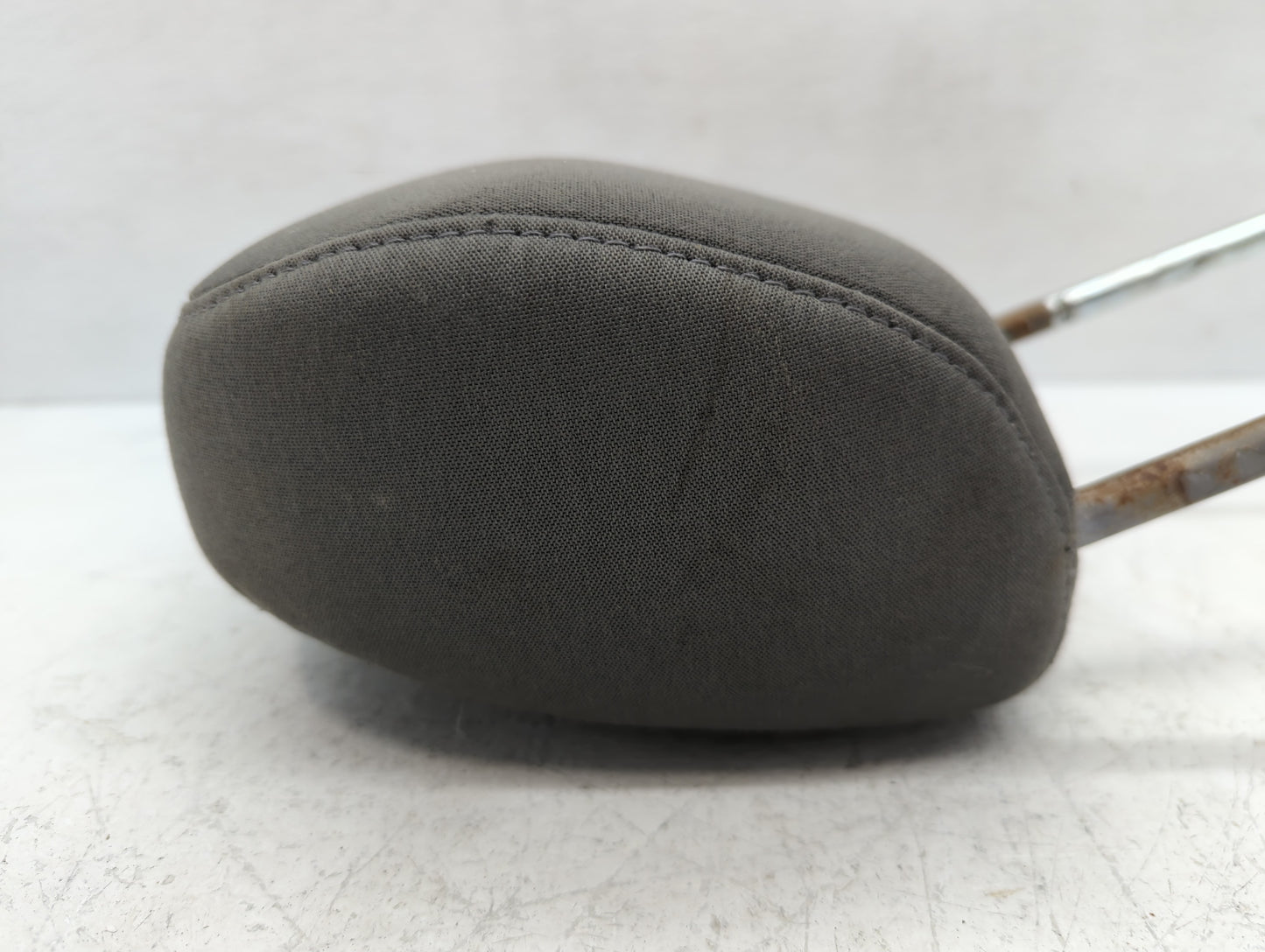 2009 Volkswagen Routan Headrest Head Rest Front Driver Passenger Seat Fits OEM Used Auto Parts - Oemusedautoparts1.com