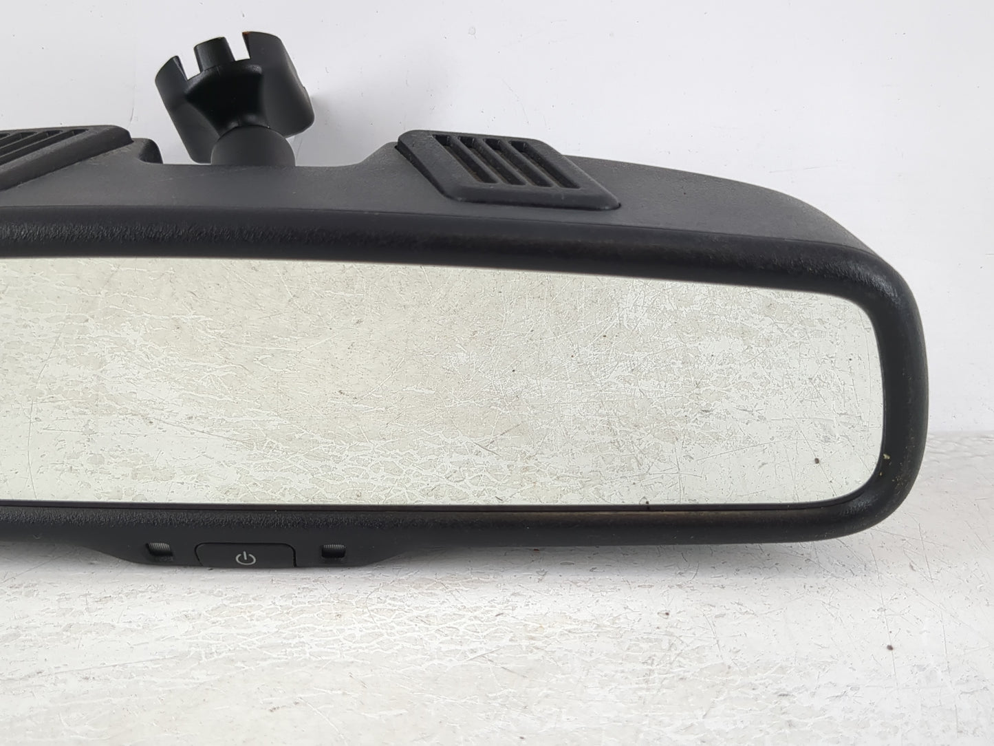 2009-2013 Volkswagen Routan Interior Rear View Mirror Replacement OEM Fits Fits 2009 2010 2011 2012 2013 OEM Used Auto Parts