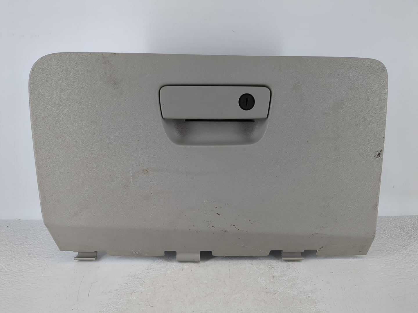 2009 Volkswagen Routan Passenger Glove Box Door Storage Compartment - Oemusedautoparts1.com