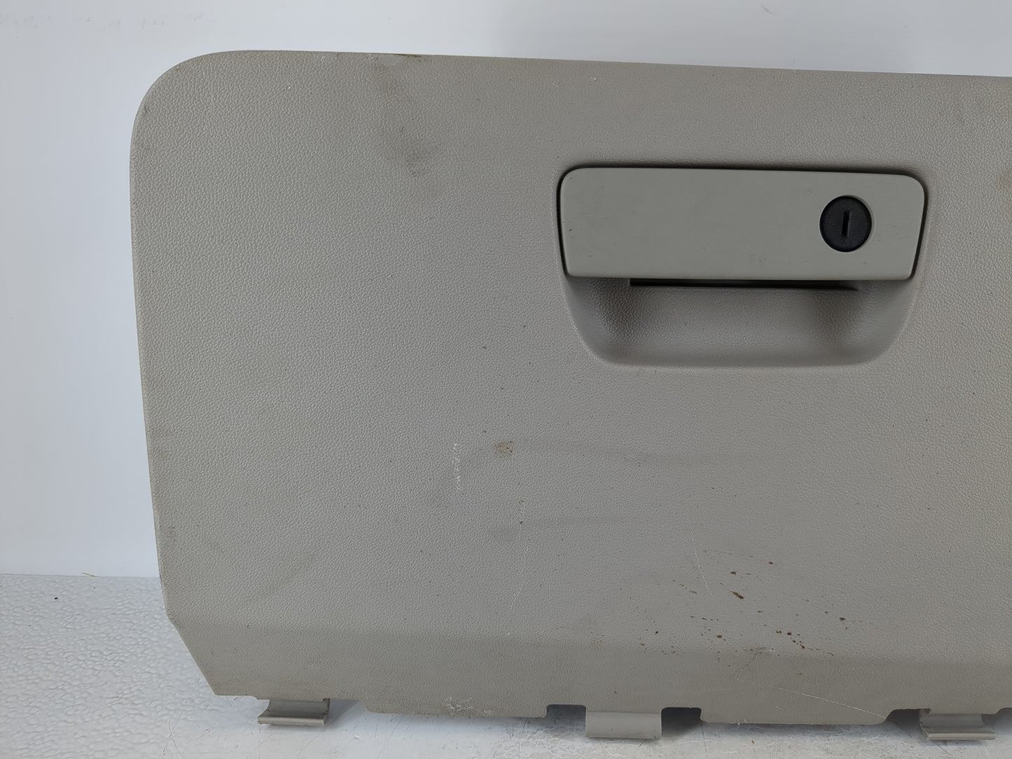 2009 Volkswagen Routan Passenger Glove Box Door Storage Compartment - Oemusedautoparts1.com