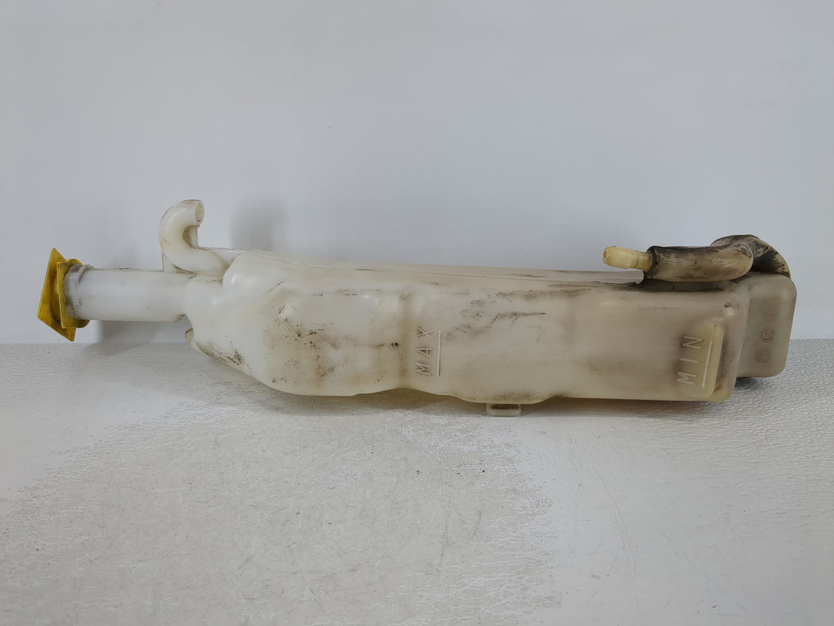 2009 Volkswagen Routan Radiator Coolant Overflow Expansion Tank Bottle 1064098 - Oemusedautoparts1.com
