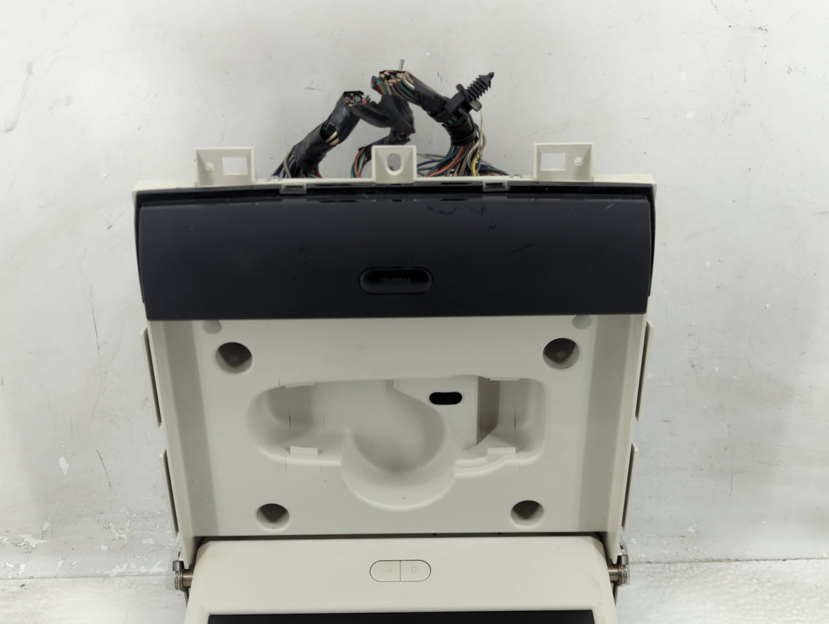 2009-2014 Volkswagen Routan Information Radio Display Screen - Oemusedautoparts1.com