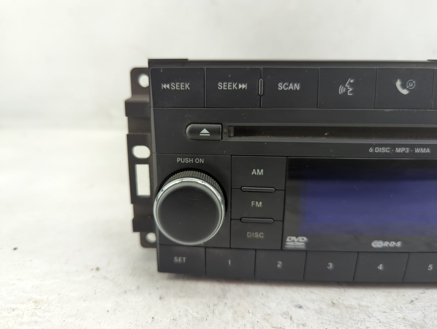 2009-2011 Volkswagen Routan Radio AM FM Cd Player Receiver Replacement P/N:05064931AD Fits Fits 2009 2010 2011 OEM Used Auto