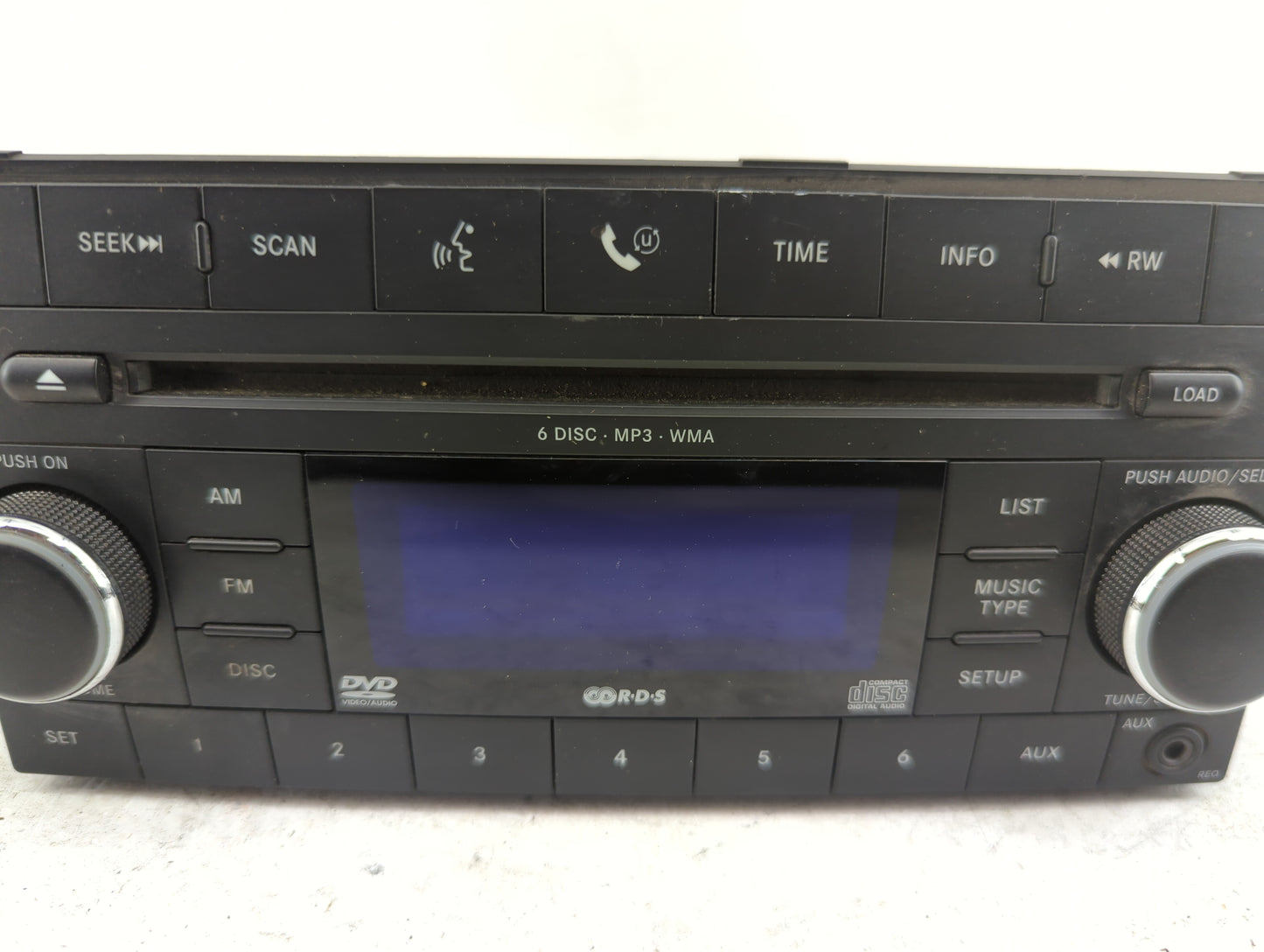 2009-2011 Volkswagen Routan Radio AM FM Cd Player Receiver Replacement P/N:05064931AD Fits Fits 2009 2010 2011 OEM Used Auto