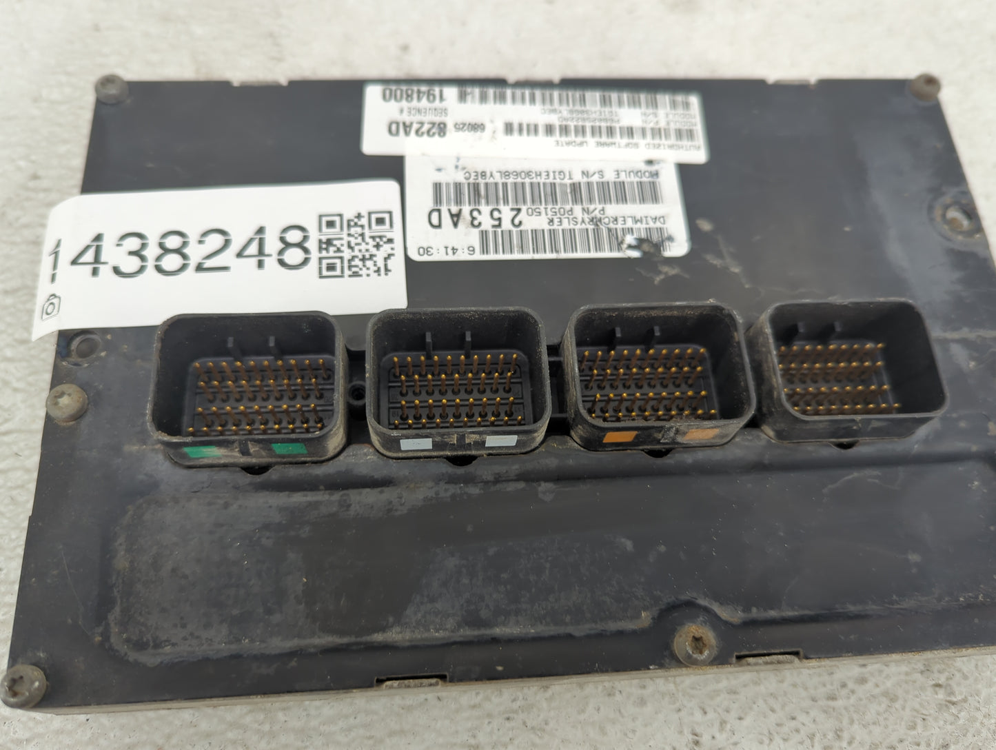 2009-2010 Volkswagen Routan PCM Engine Control Computer ECU ECM PCU OEM Fits OEM Used Auto Parts - Oemusedautoparts1.com