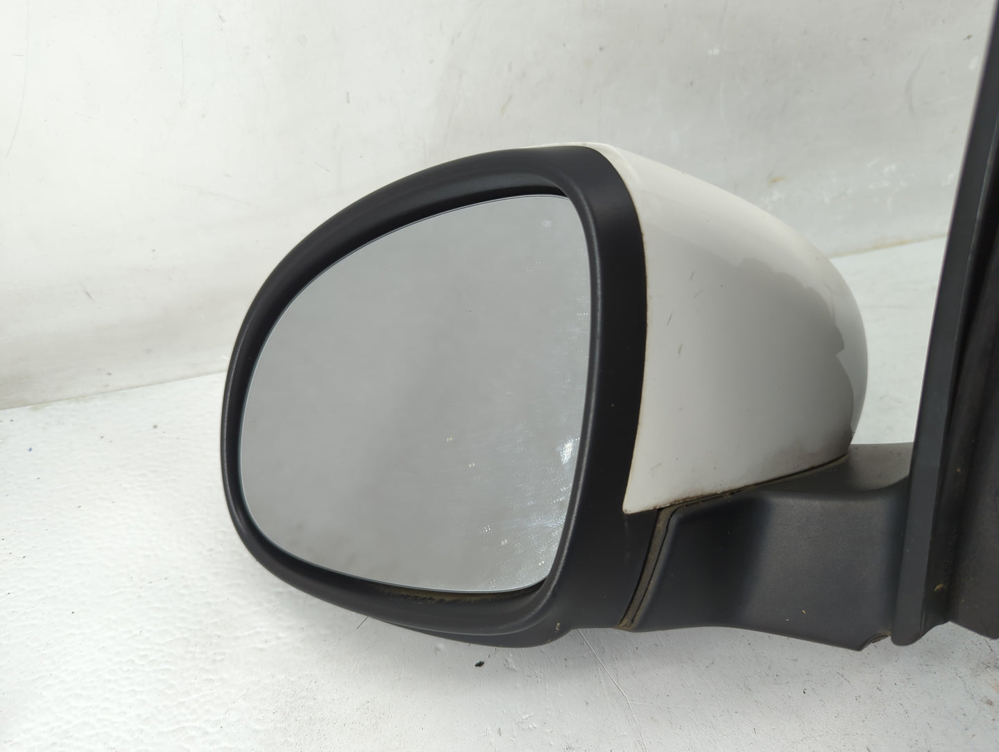 2009-2017 Volkswagen Tiguan Side Mirror Replacement Driver Left View Door Mirror P/N:KSUV-LU-LO PIX-P-LxL 5N1 857 501 AP Fit