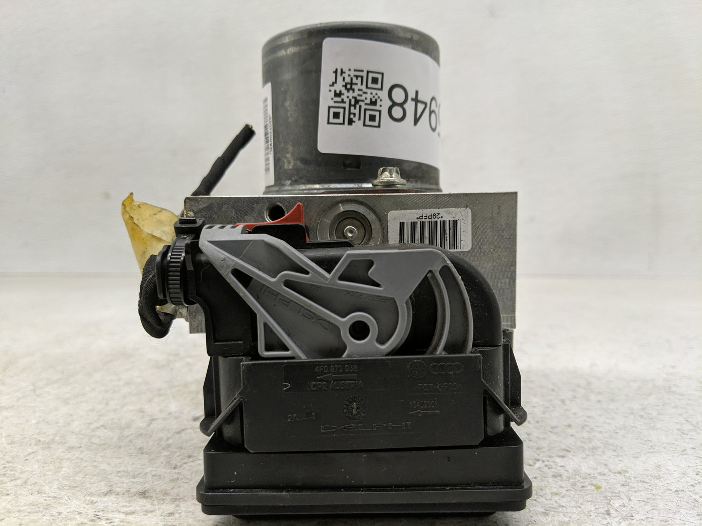 2009 Volkswagen Tiguan ABS Pump Control Module Replacement P/N:16131916N 5N0 614 517 L Fits OEM Used Auto Parts - Oemusedaut