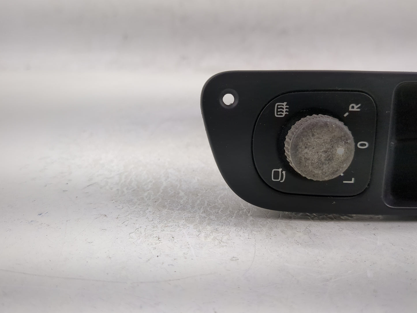 2009-2018 Volkswagen Tiguan Master Power Window Switch Replacement Driver Side Left P/N:1K0959565J Fits OEM Used Auto Parts 