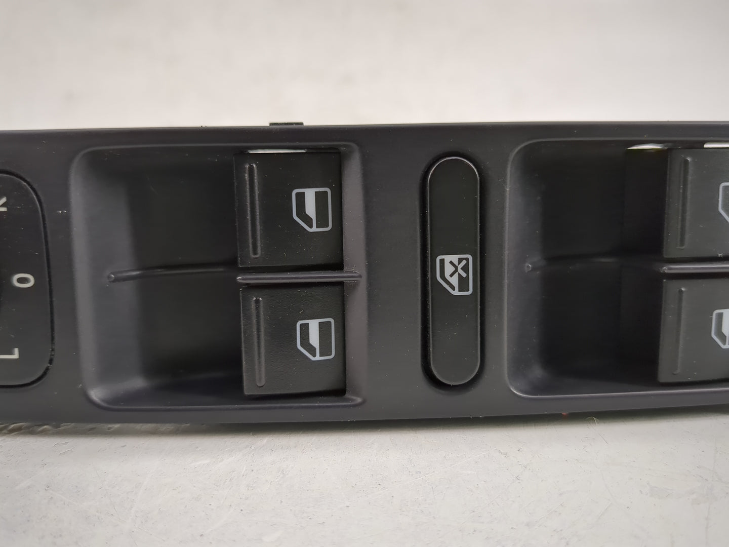 2009-2018 Volkswagen Tiguan Master Power Window Switch Replacement Driver Side Left P/N:1K0959565J Fits OEM Used Auto Parts 