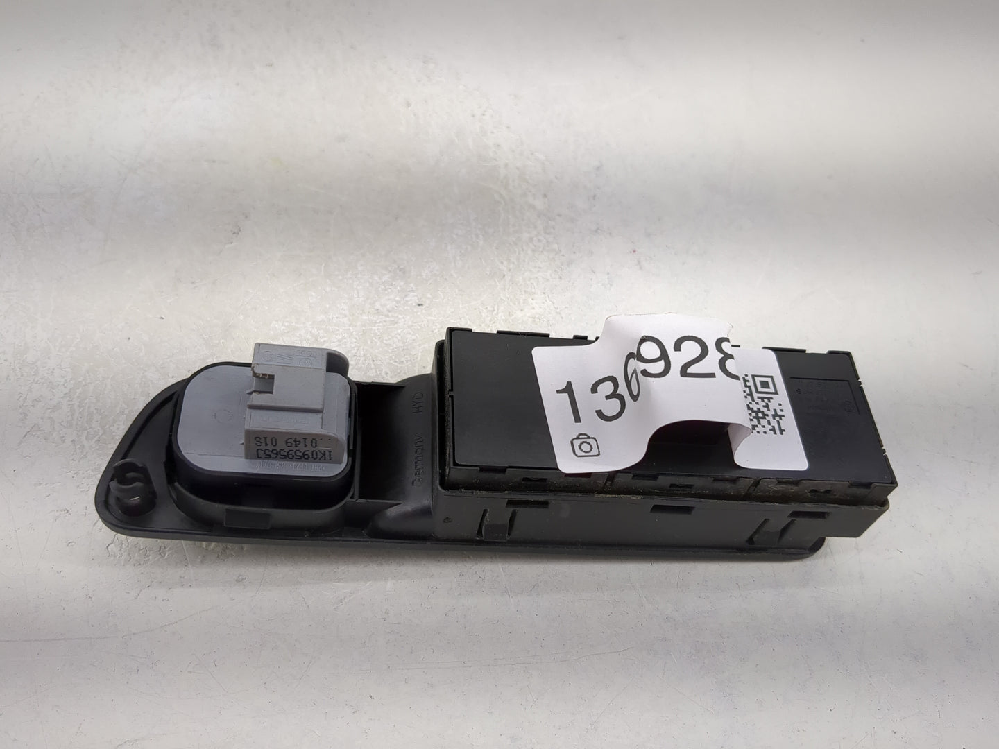 2009-2018 Volkswagen Tiguan Master Power Window Switch Replacement Driver Side Left P/N:1K0959565J Fits OEM Used Auto Parts 