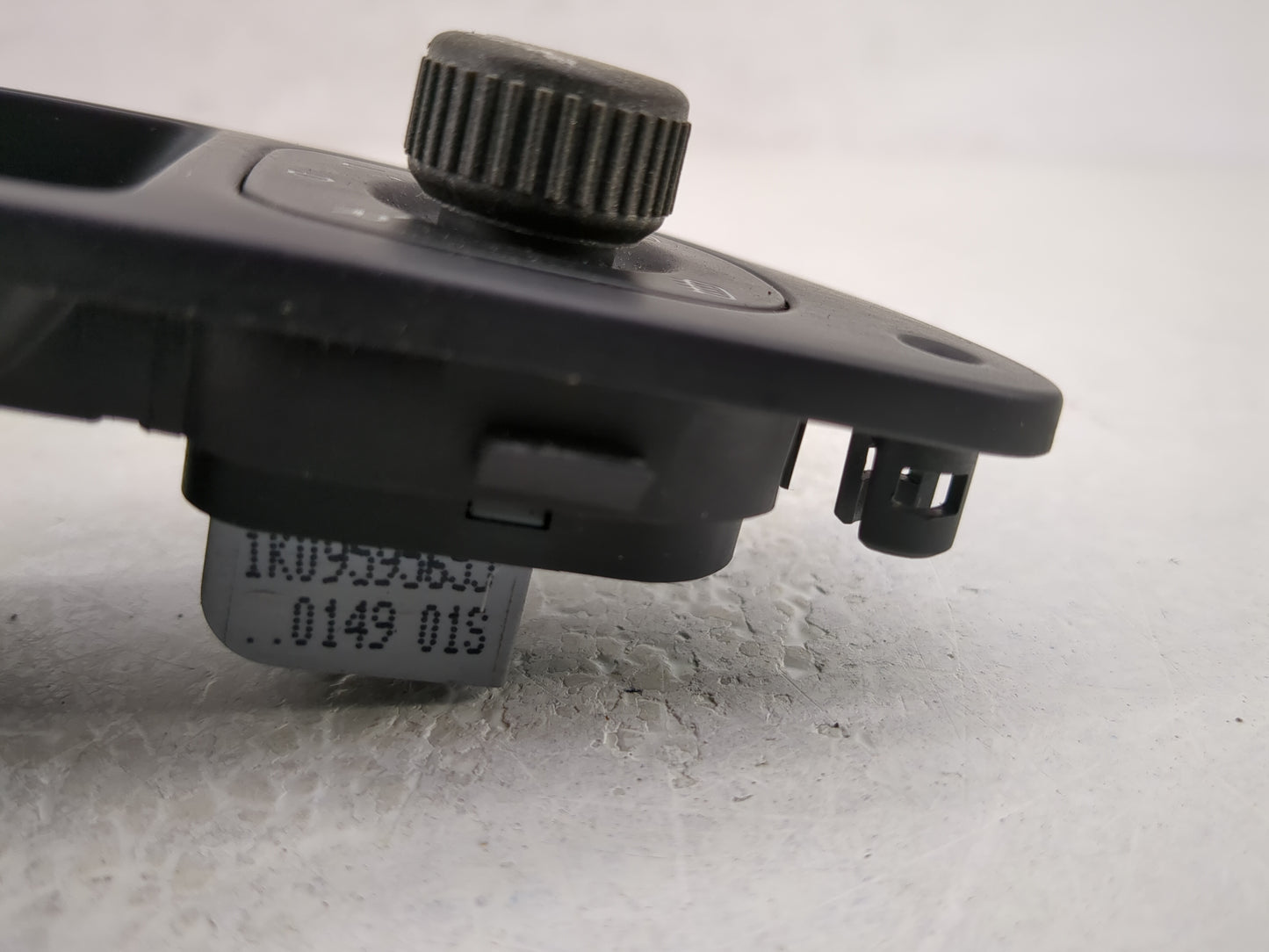 2009-2018 Volkswagen Tiguan Master Power Window Switch Replacement Driver Side Left P/N:1K0959565J Fits OEM Used Auto Parts 