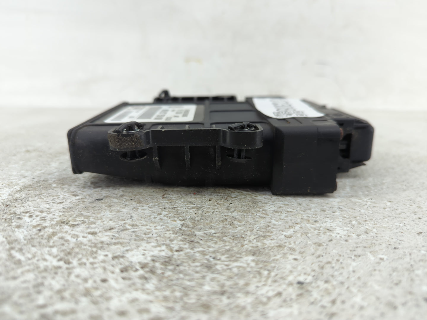 2009-2009 Volkswagen Tiguan Transmission Control Module Tcu Tcm - Oemusedautoparts1.com