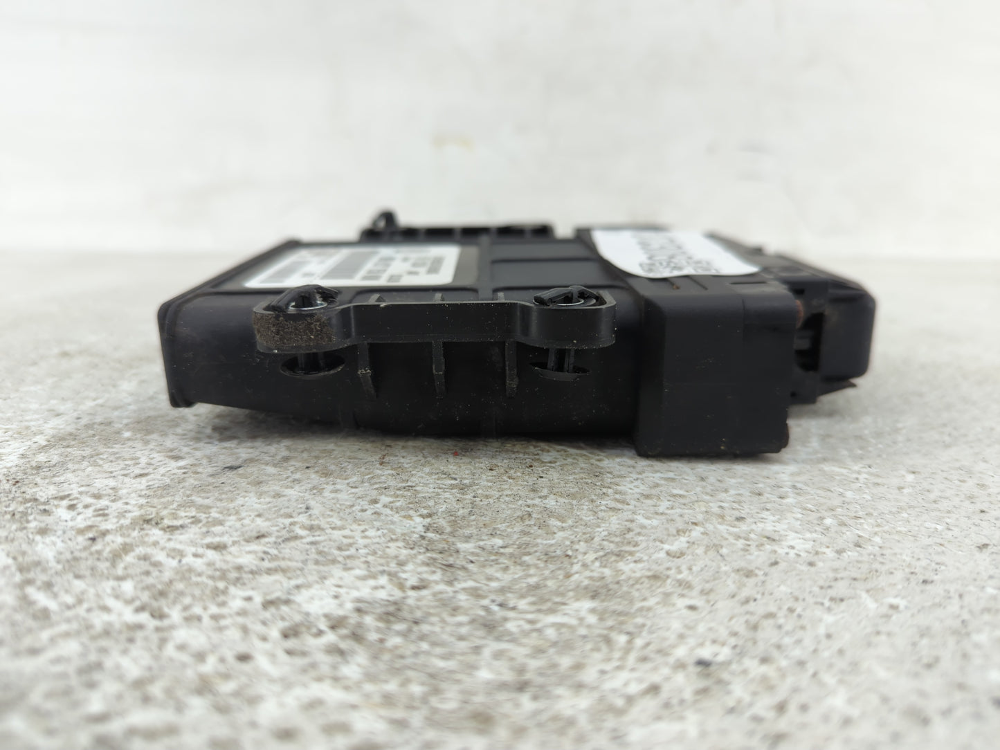 2009-2009 Volkswagen Tiguan Transmission Control Module Tcu Tcm - Oemusedautoparts1.com