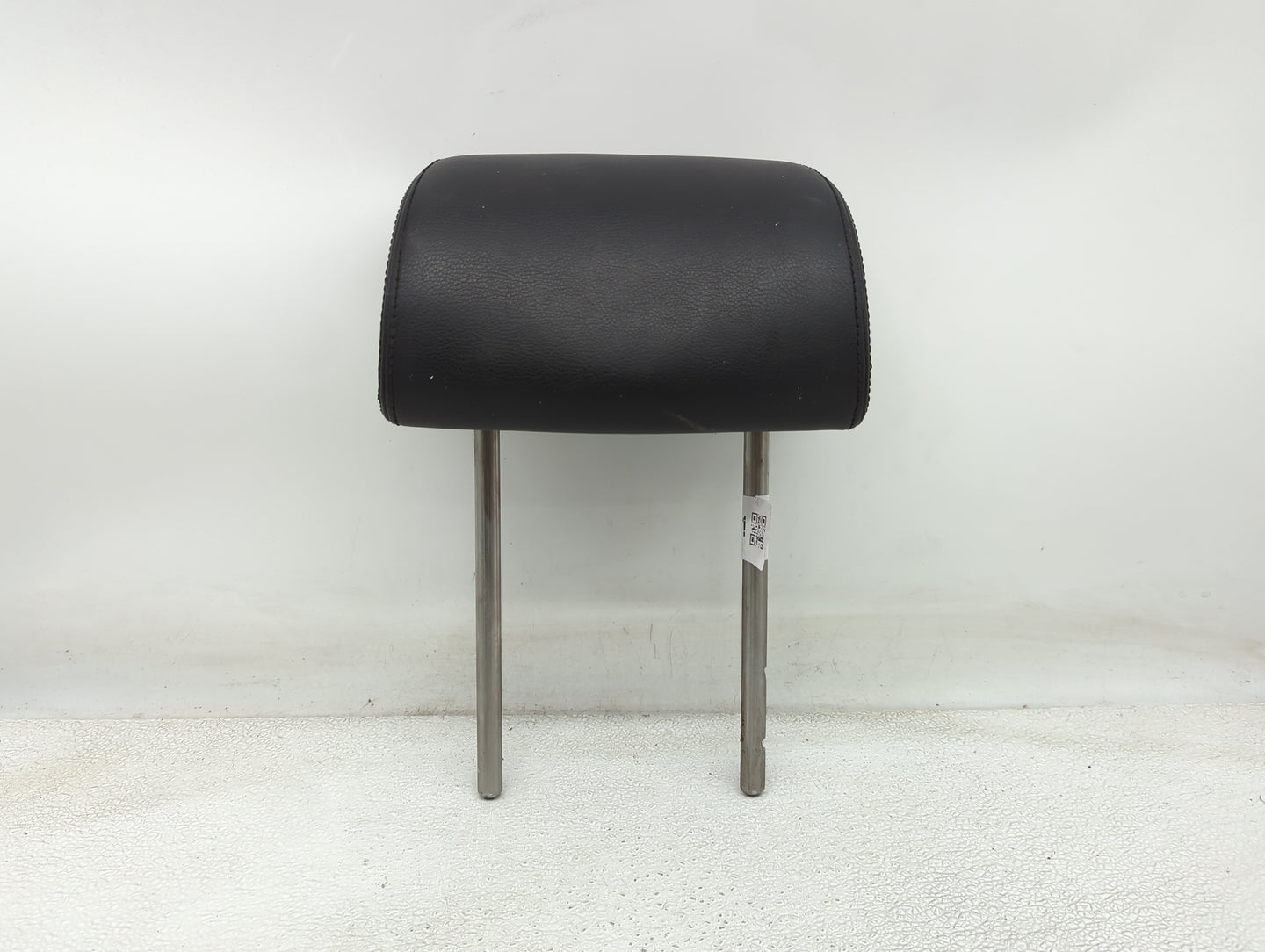 2009 Volkswagen Tiguan Headrest Head Rest Front Driver Passenger Seat Fits OEM Used Auto Parts - Oemusedautoparts1.com