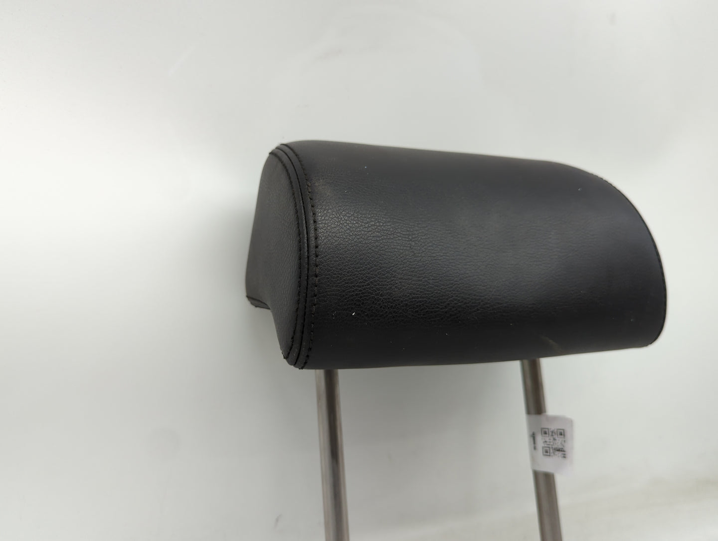 2009 Volkswagen Tiguan Headrest Head Rest Front Driver Passenger Seat Fits OEM Used Auto Parts - Oemusedautoparts1.com