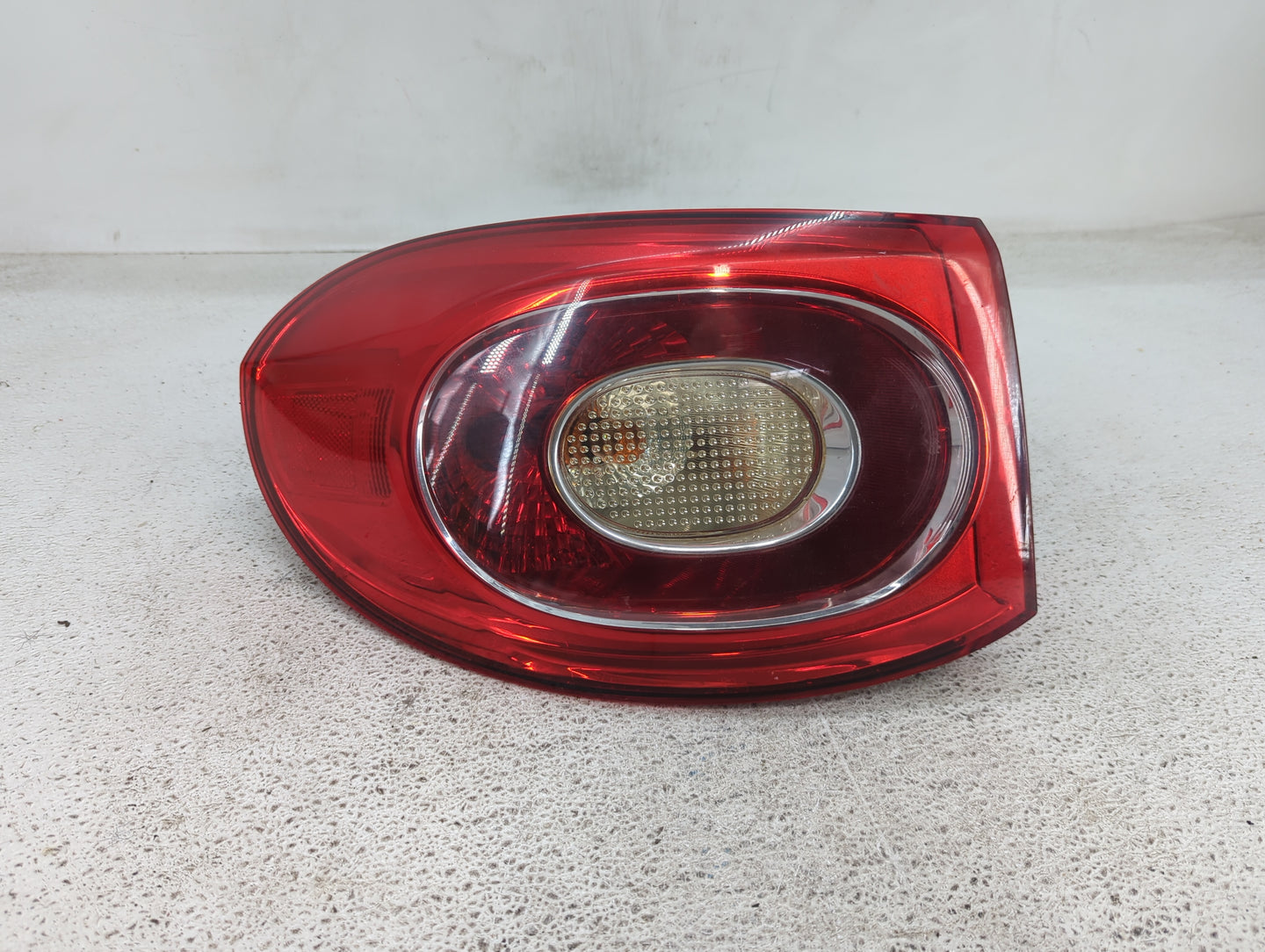 2009-2011 Volkswagen Tiguan Tail Light Assembly Driver Left OEM Fits Fits 2009 2010 2011 OEM Used Auto Parts - Oemusedautopa
