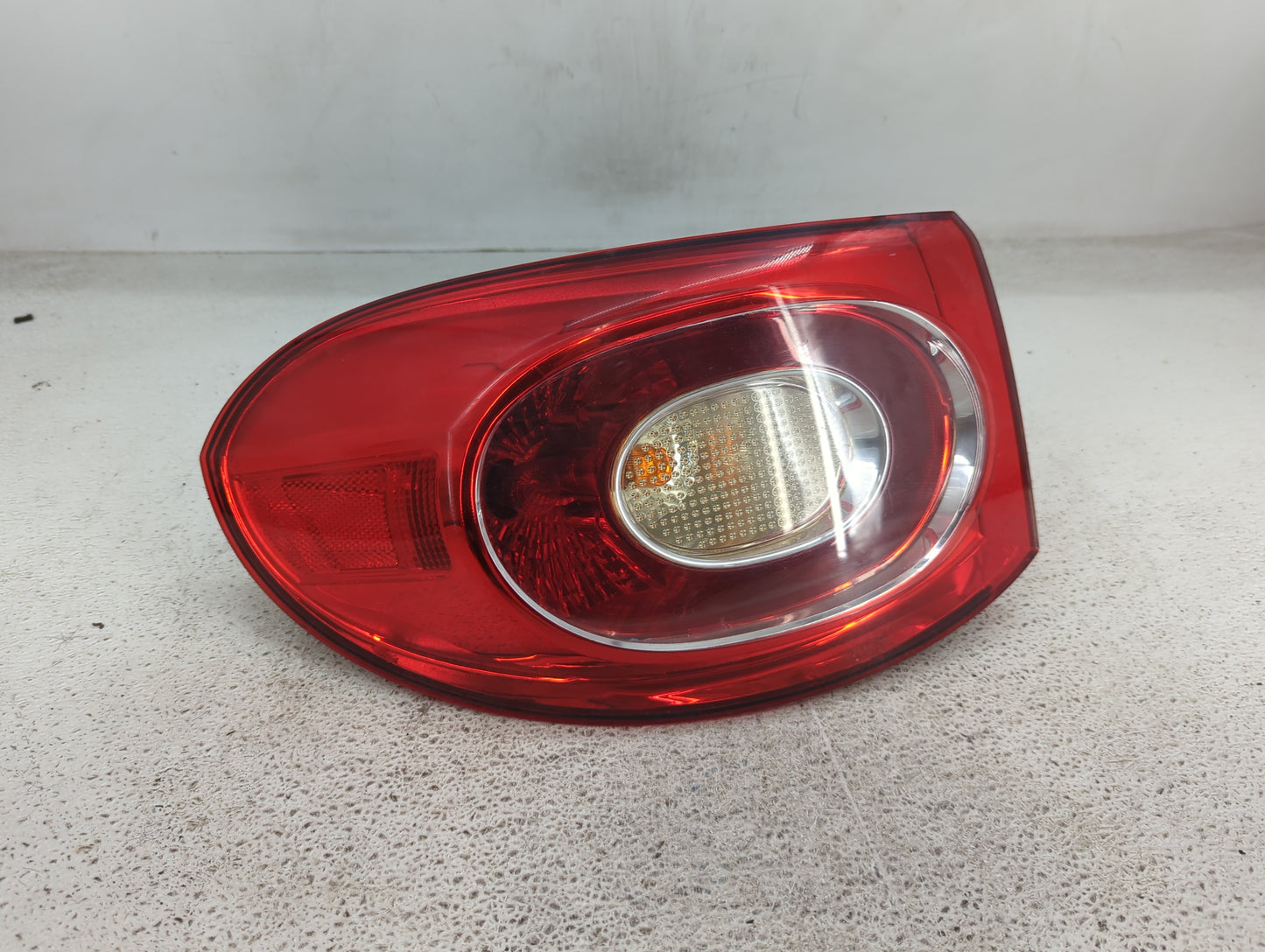 2009-2011 Volkswagen Tiguan Tail Light Assembly Driver Left OEM Fits Fits 2009 2010 2011 OEM Used Auto Parts - Oemusedautopa