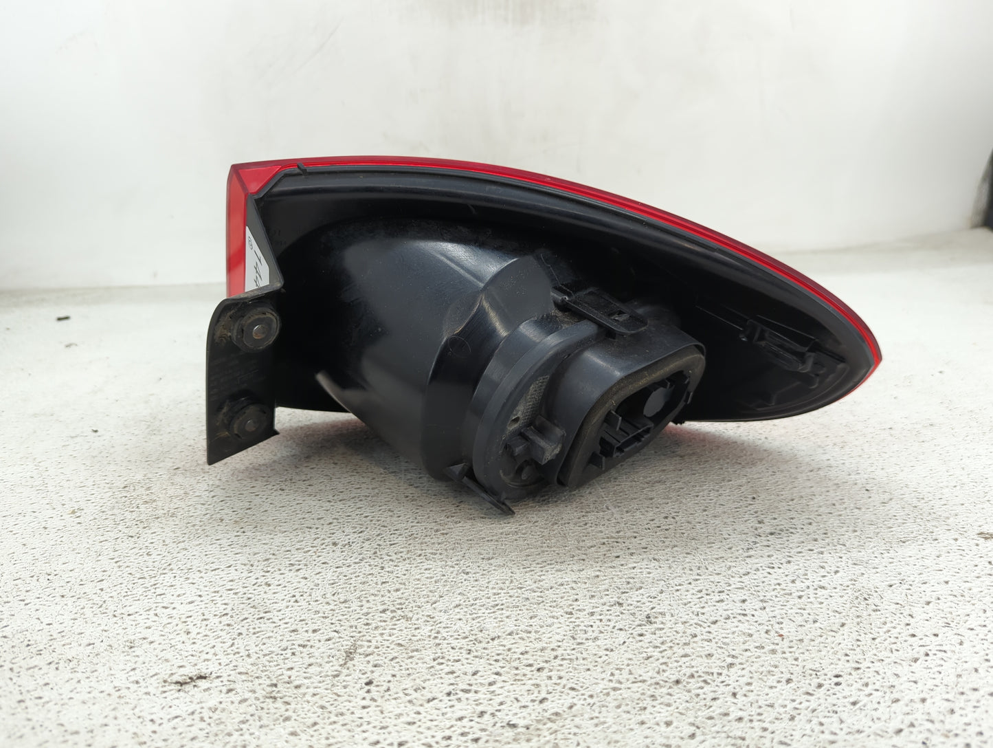 2009-2011 Volkswagen Tiguan Tail Light Assembly Driver Left OEM Fits Fits 2009 2010 2011 OEM Used Auto Parts - Oemusedautopa